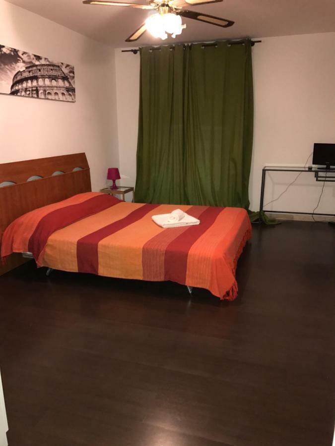 Elegance Scalini Di Trastevere Rome Exterior photo